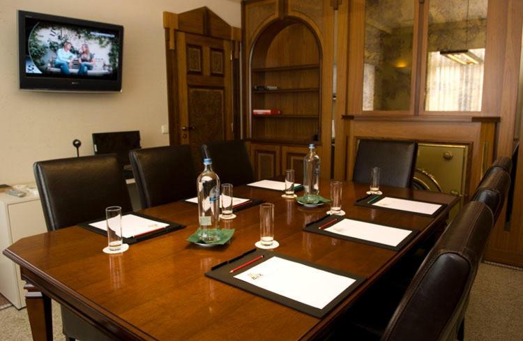 Hotel Bell-X Kortrijk-Wevelgem Kültér fotó